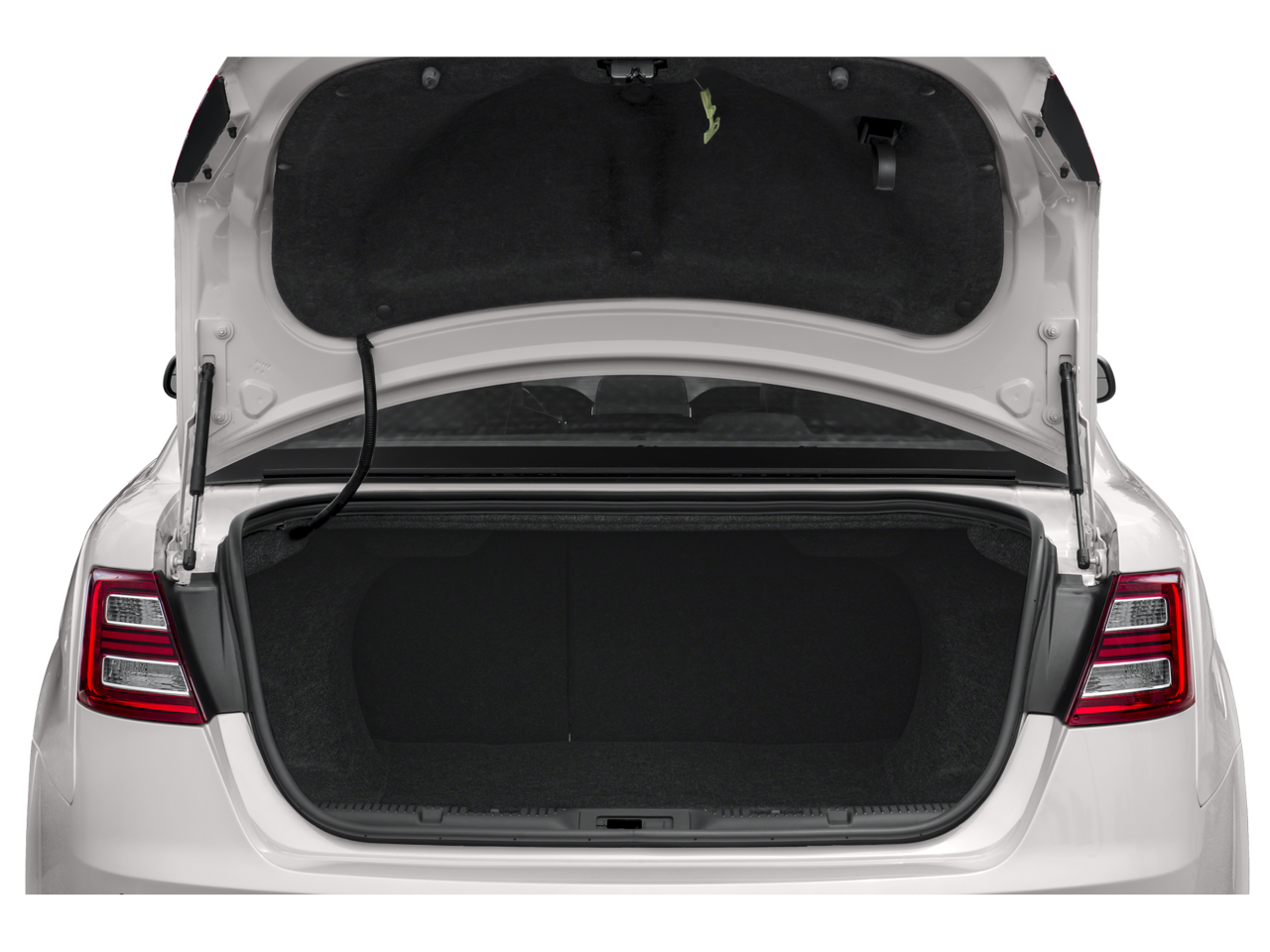 2019 Ford Taurus SHO photo 2