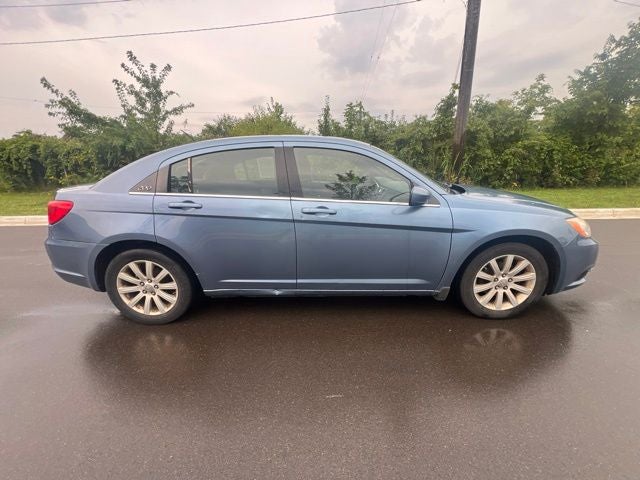 2011 Chrysler 200 Touring