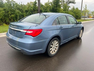 2011 Chrysler 200 Touring
