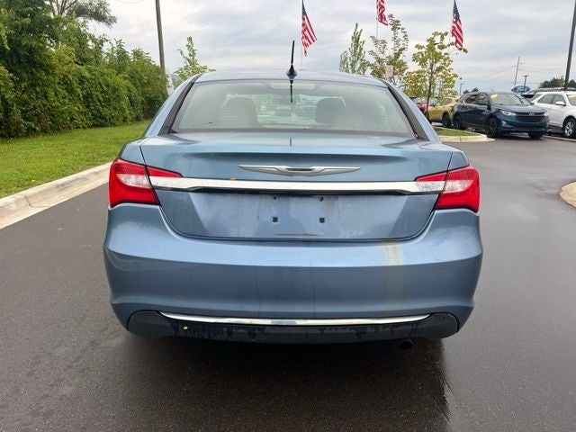 2011 Chrysler 200 Touring