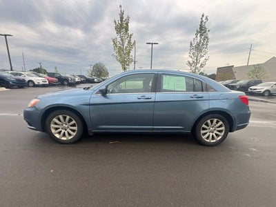2011 Chrysler 200 Touring