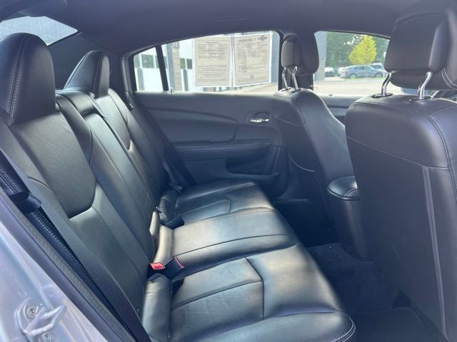 2012 Chrysler 200 Limited