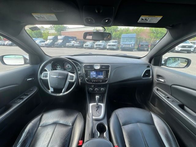 2012 Chrysler 200 Limited