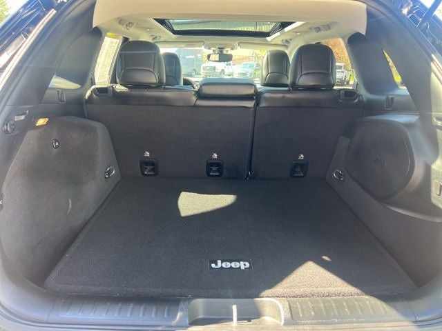 2019 Jeep Cherokee Overland