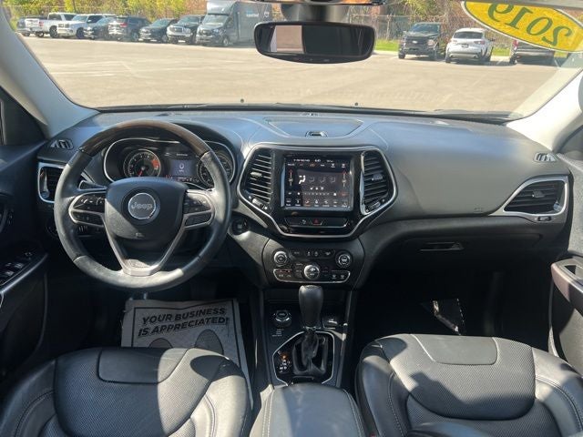 2019 Jeep Cherokee Overland