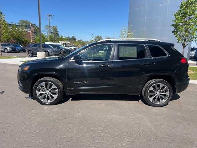2019 Jeep Cherokee Overland