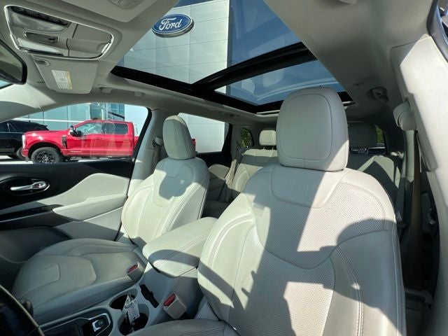 2021 Jeep Cherokee Latitude Lux
