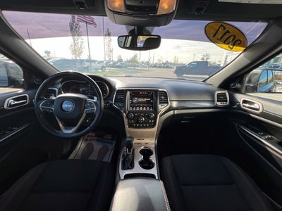 2017 Jeep Grand Cherokee Laredo