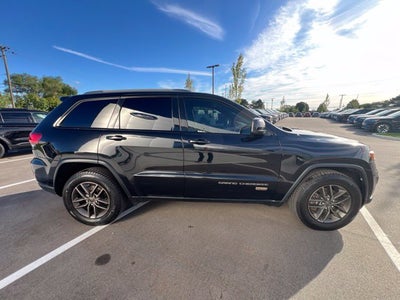 2017 Jeep Grand Cherokee Laredo