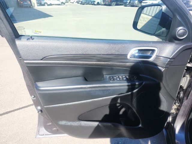 2019 Jeep Grand Cherokee Laredo E