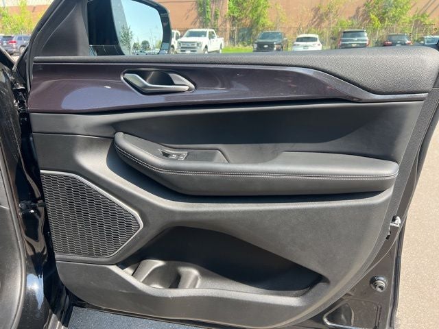2022 Jeep Grand Cherokee Altitude