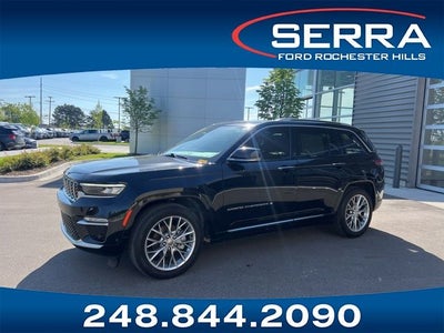 2023 Jeep Grand Cherokee Summit