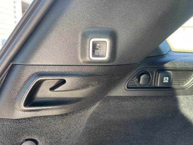 2023 Jeep Grand Cherokee Summit