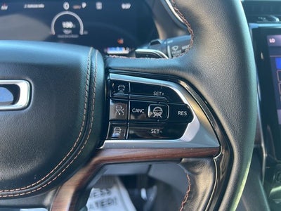2023 Jeep Grand Cherokee Summit