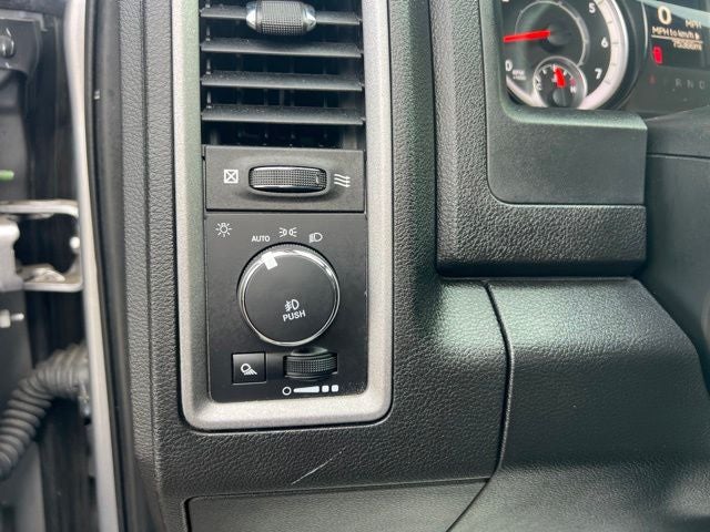 2021 RAM 1500 Classic Express