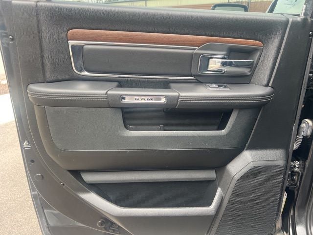 2017 RAM 1500 Laramie