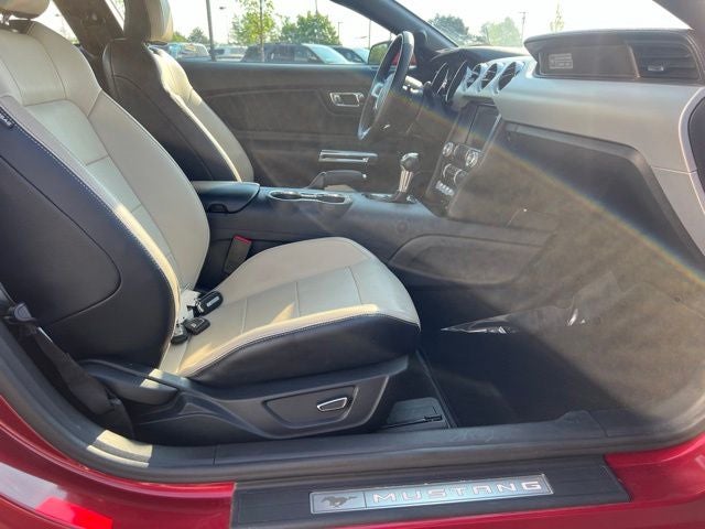 2016 Ford Mustang EcoBoost Premium