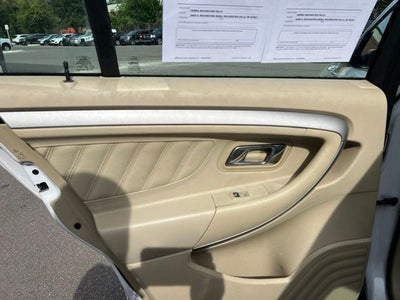2017 Ford Taurus SEL