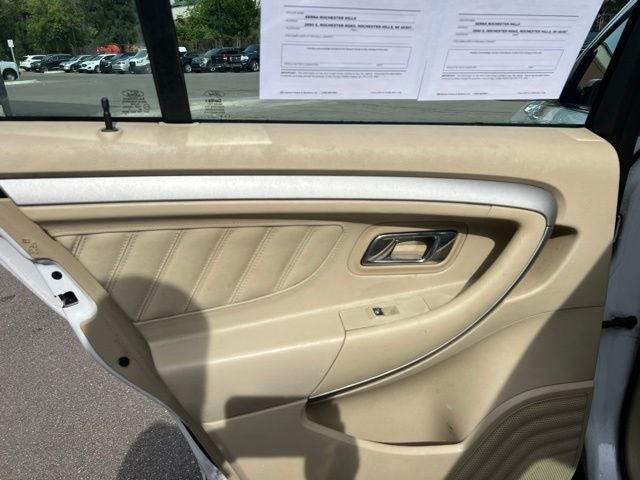 2017 Ford Taurus SEL