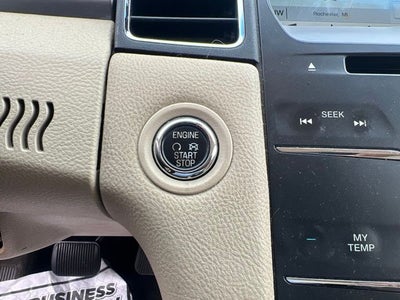 2017 Ford Taurus SEL