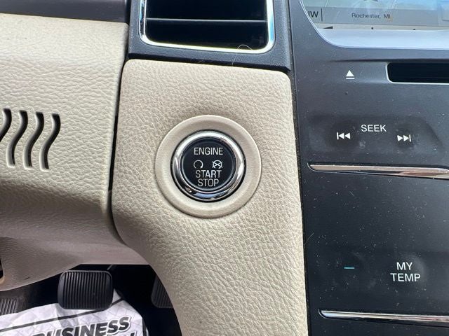 2017 Ford Taurus SEL