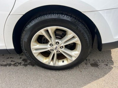 2017 Ford Taurus SEL