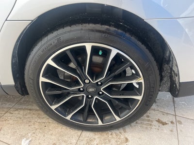 2019 Ford Taurus SHO