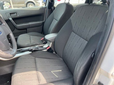 2010 Ford Focus SE