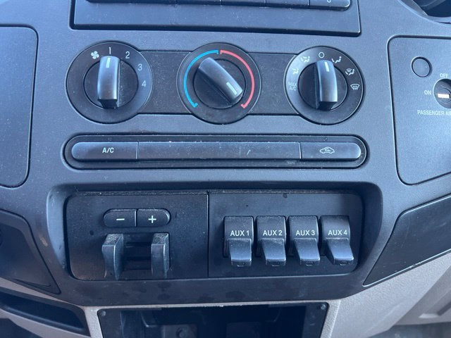 2009 Ford F-350SD XL DRW
