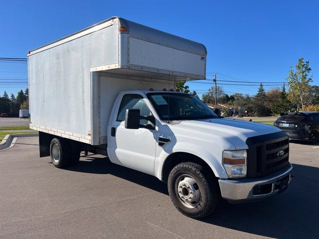 2009 Ford F-350SD XL DRW
