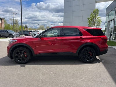 2022 Ford Explorer ST