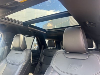 2024 Ford Explorer ST