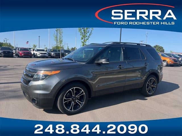 2015 Ford Explorer's photo