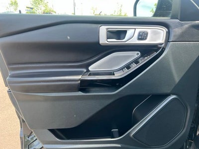 2024 Ford Explorer Platinum
