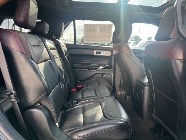2022 Ford Explorer Platinum