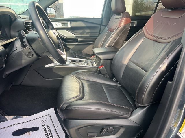 2022 Ford Explorer Platinum