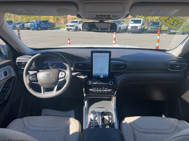 2023 Ford Explorer Platinum