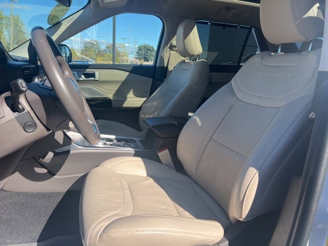 2023 Ford Explorer Platinum