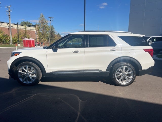 2023 Ford Explorer Platinum