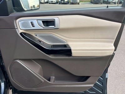 2023 Ford Explorer Platinum