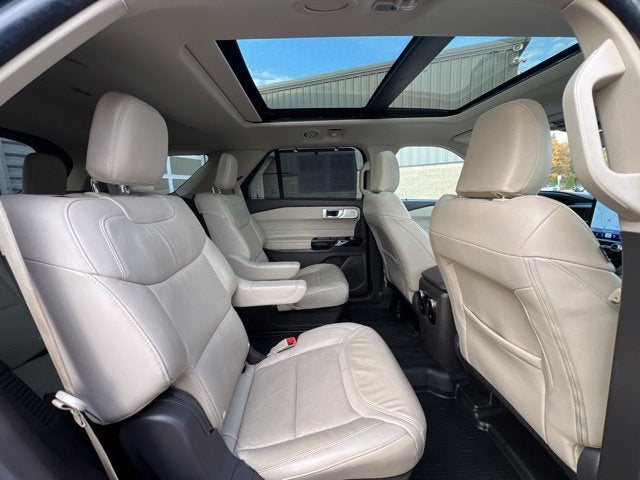 2023 Ford Explorer Platinum