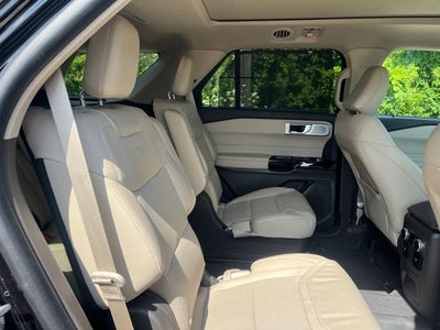 2023 Ford Explorer Platinum
