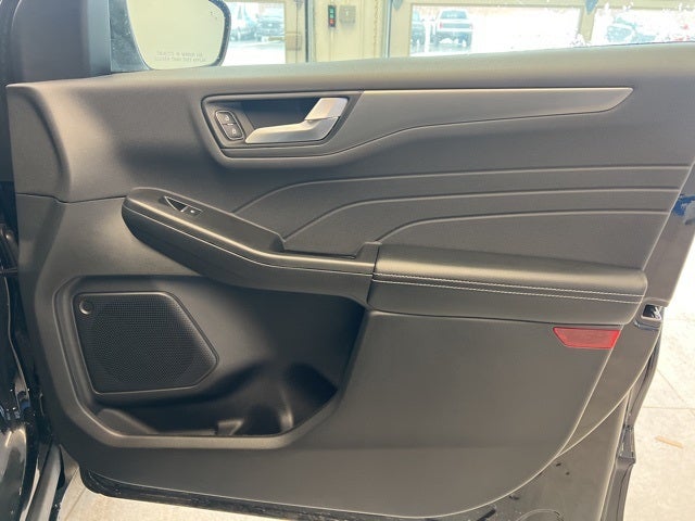 2025 Ford Escape Plug-In Hybrid Base