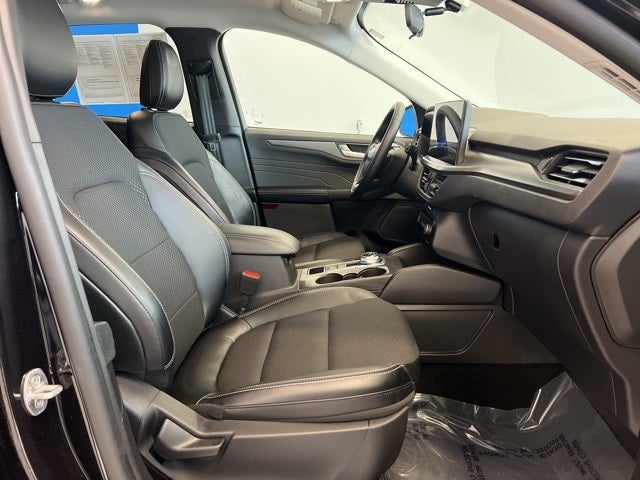 2025 Ford Escape Plug-In Hybrid Base