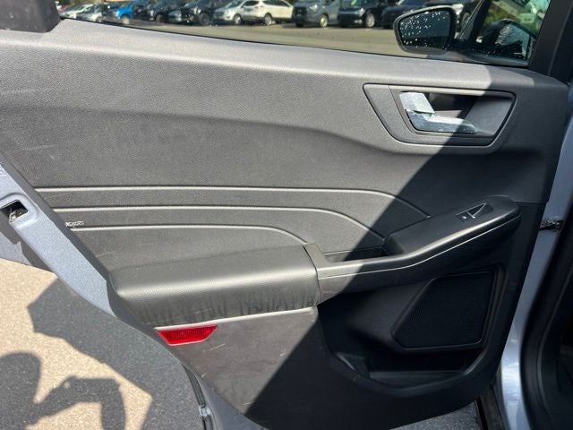 2022 Ford Escape Hybrid SEL