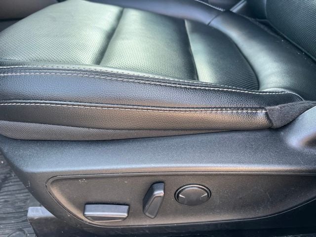 2022 Ford Escape Hybrid SEL