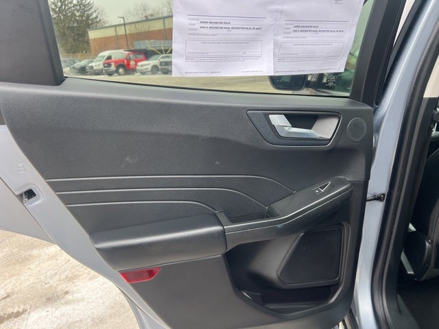 2022 Ford Escape Titanium Hybrid