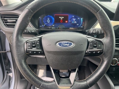 2022 Ford Escape Titanium Hybrid