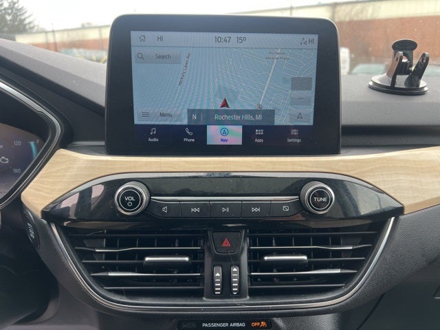 2022 Ford Escape Titanium Hybrid