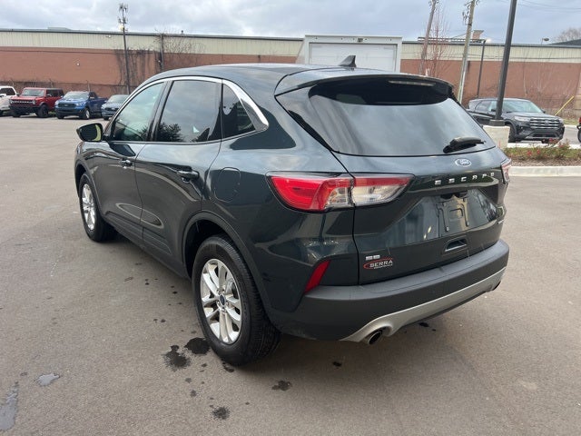 2022 Ford Escape SE